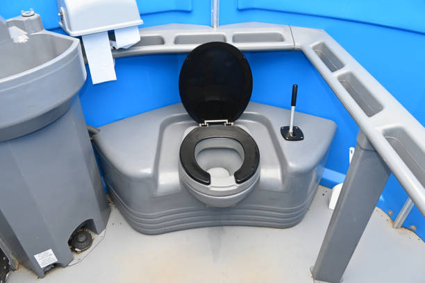 Portable Toilet Options We Offer in Salix, PA
